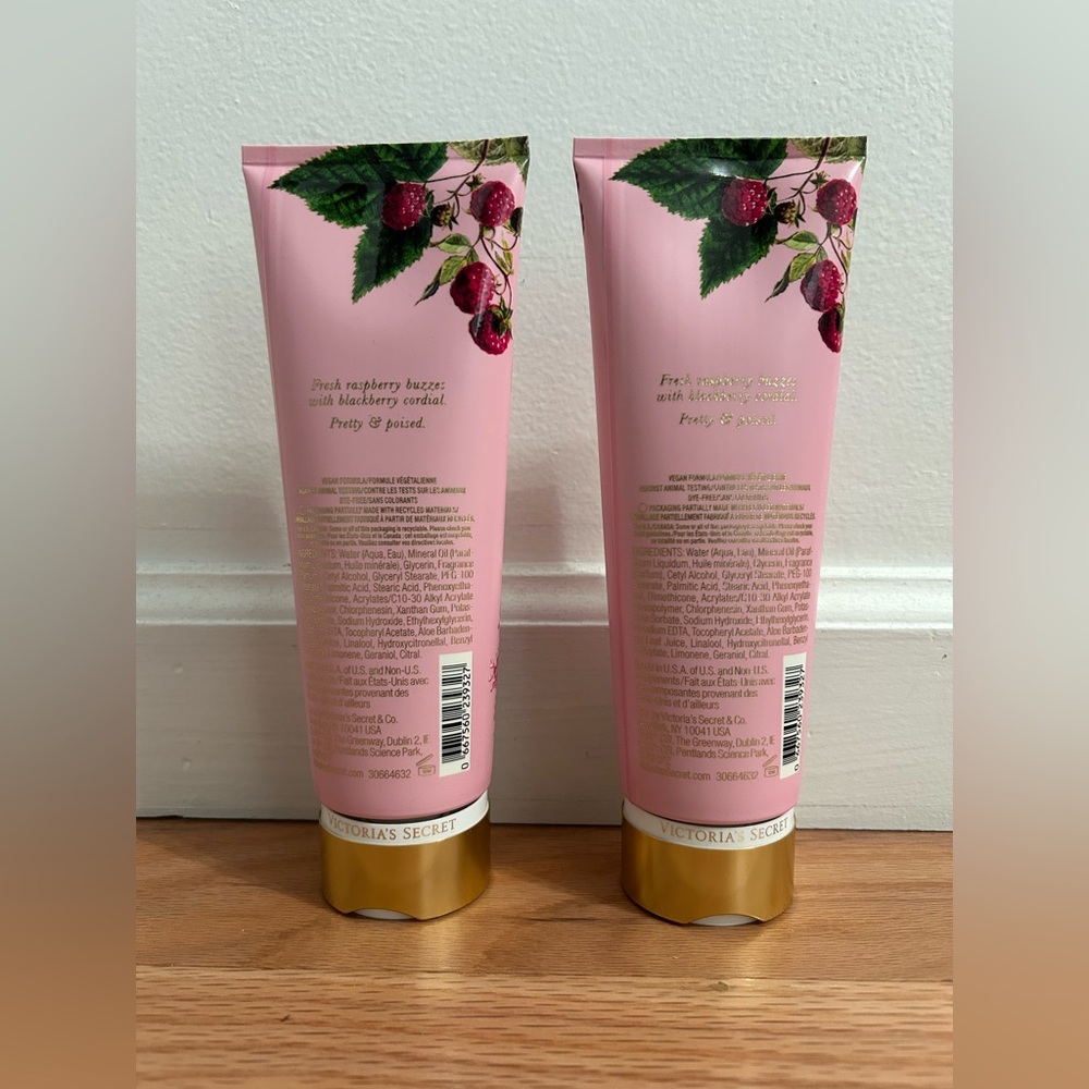 Victoria’s Secret Dreamy Petals body lotion set of 2 - Picture 2 of 2
